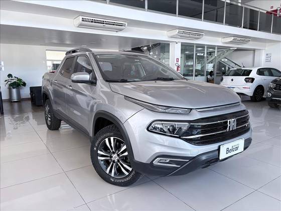 FIAT TORO 2.0 16V TURBO DIESEL FREEDOM 4WD AT9 FIAT TORO 2.0 16V TURBO DIESEL FREEDOM 4WD AT9